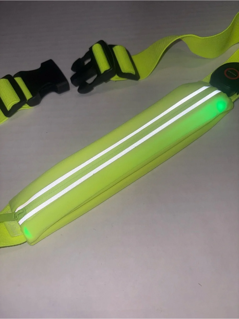 FitKicks FitZip neon illuminating waist pack LED safety lights night running